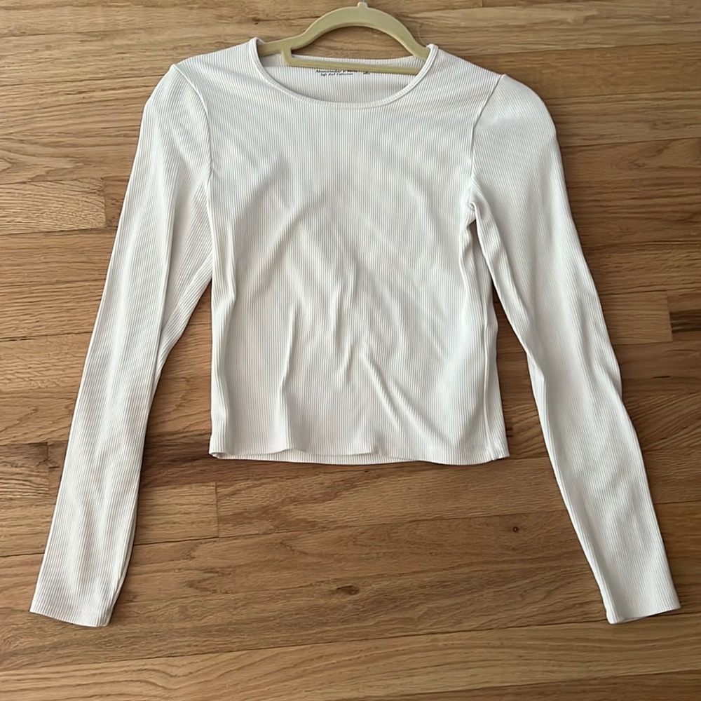 💖 Abercrombie Soft A&F White Long Sleeve